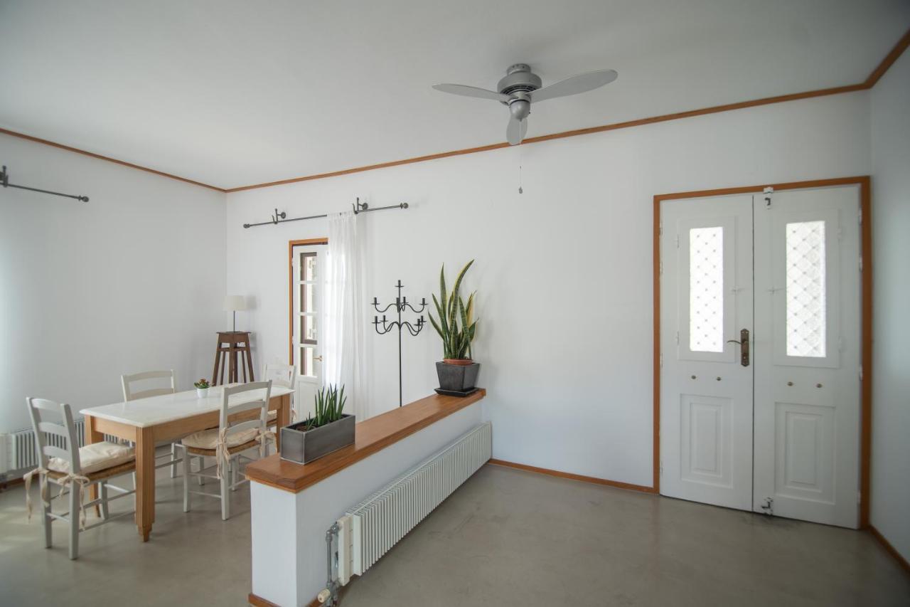 Lotos Beach Home Кинион Экстерьер фото
