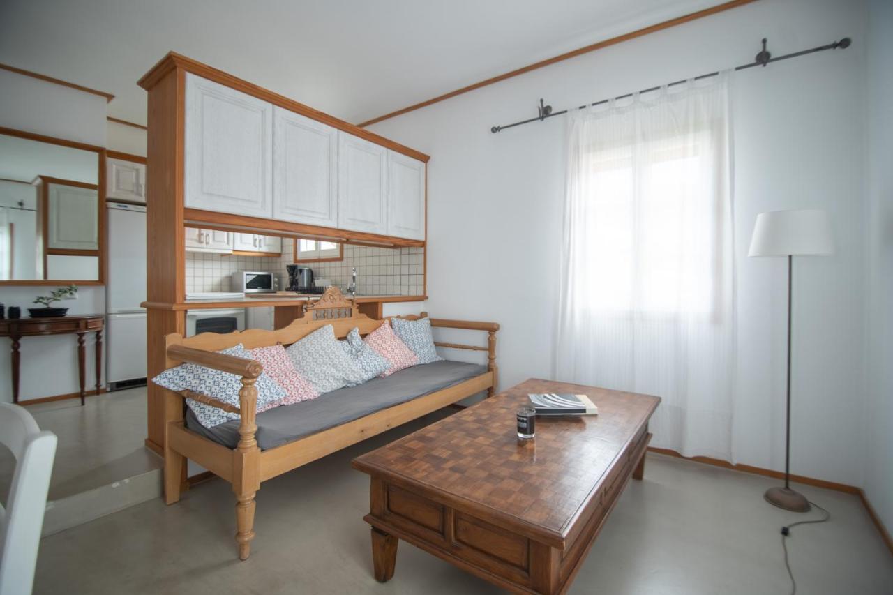Lotos Beach Home Кинион Экстерьер фото
