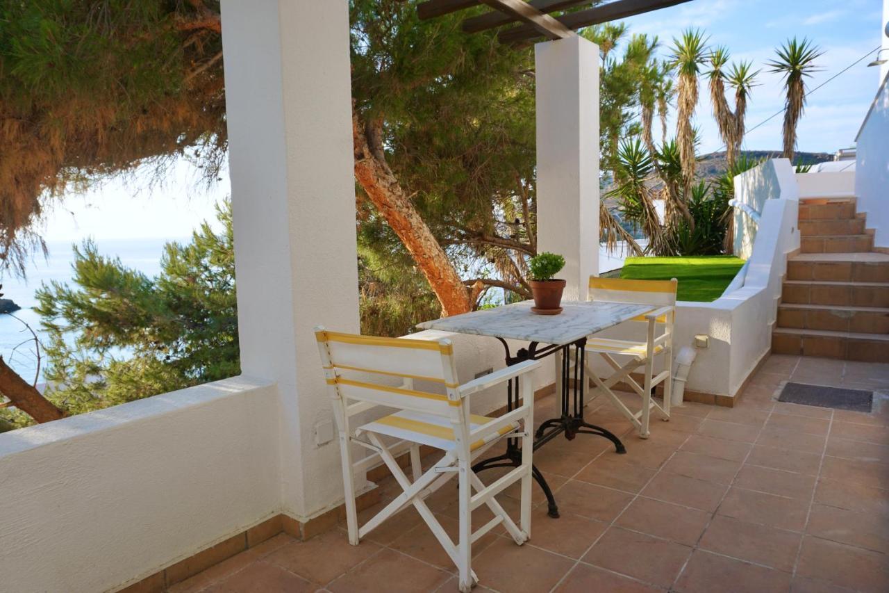 Lotos Beach Home Кинион Экстерьер фото