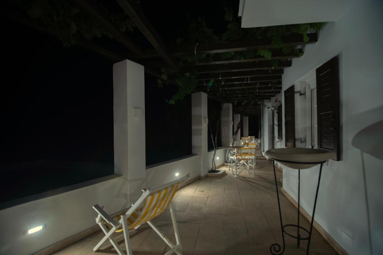 Lotos Beach Home Кинион Экстерьер фото